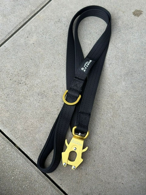 Taktische Hundeleine ULTRA LIGHT SOFTLINE Schwarz Edition 360° drehbar Länge 1,5m