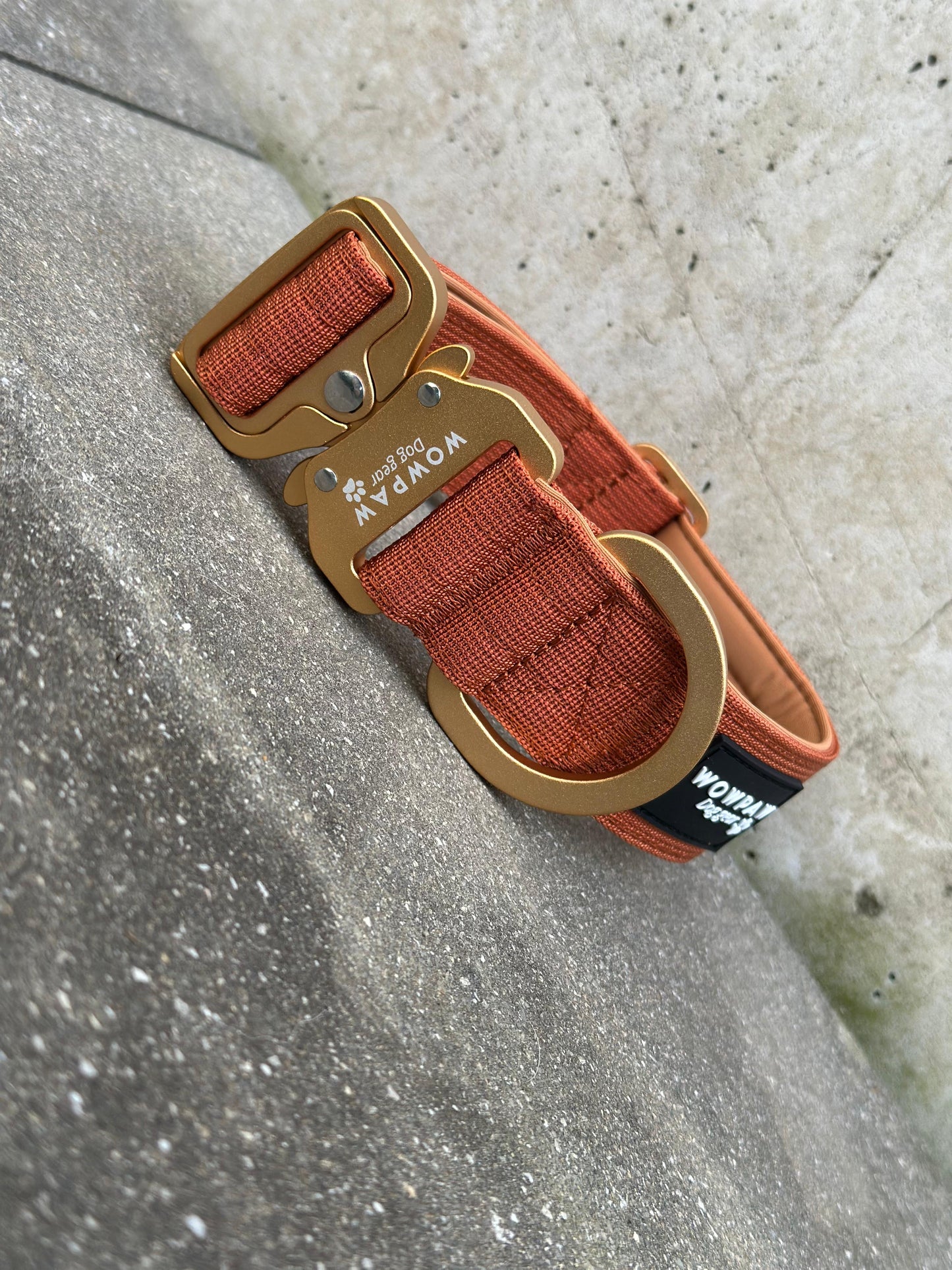 Hochwertiges taktisches Hundehalsband 3,8cm ULTRA LIGHT Kupfer Edition Größe S ohne Griff