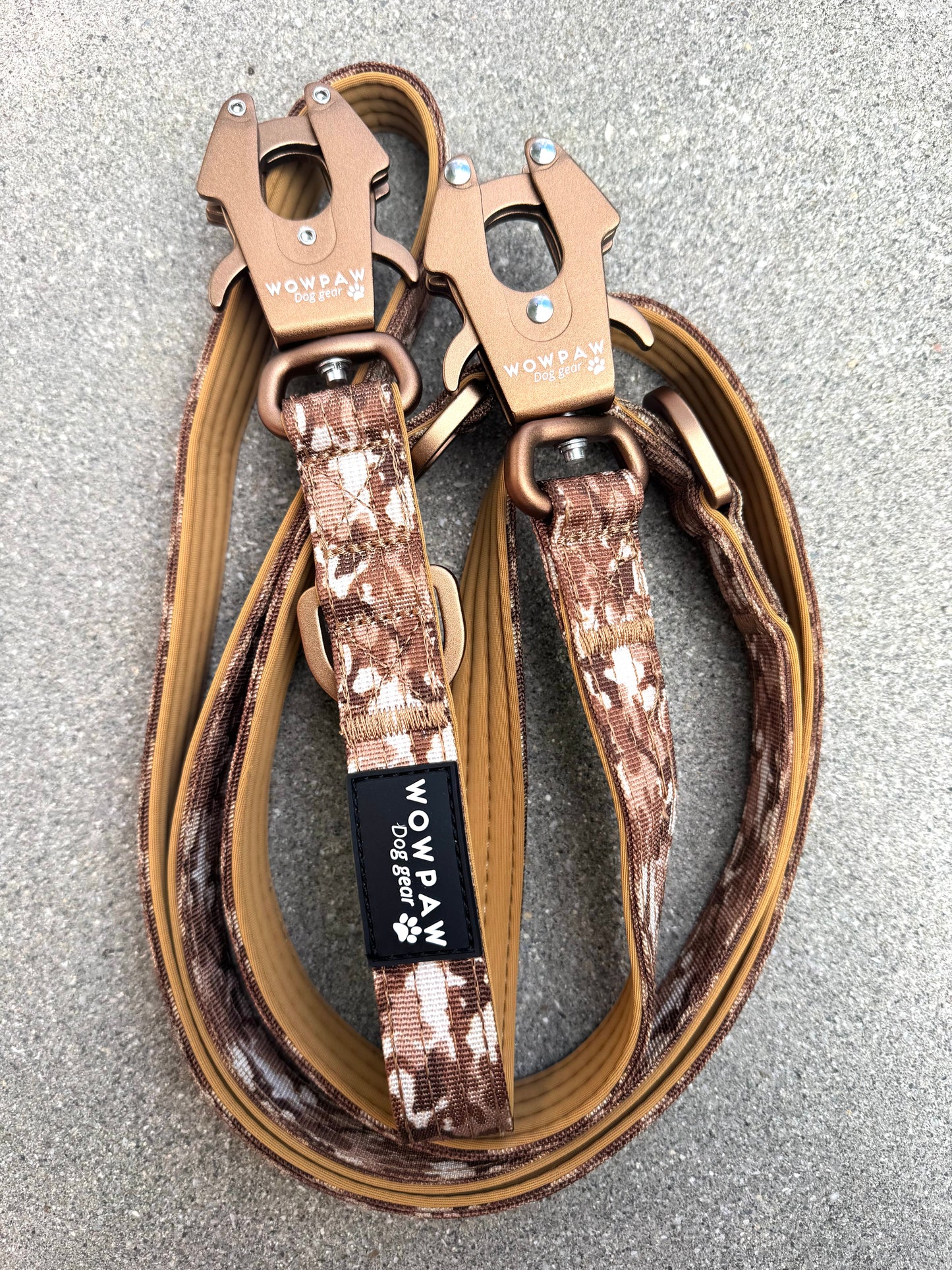 Taktische Hundeleine ULTRA LIGHT Braun Camo Edition, Länge 2m verstellbar