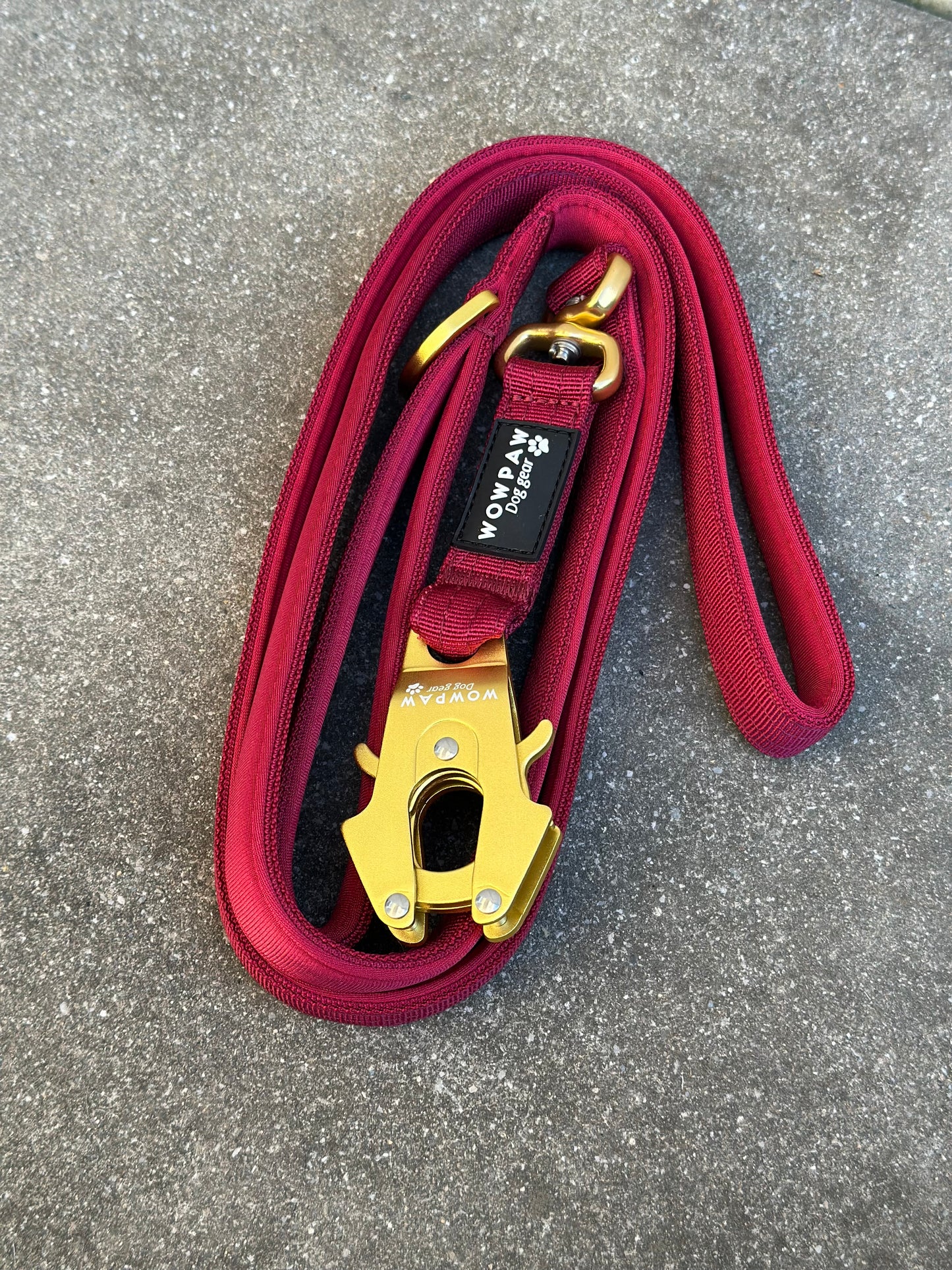 Taktische Hundeleine ULTRA LIGHT Burgund Edition 360° drehbar Länge 1,8m