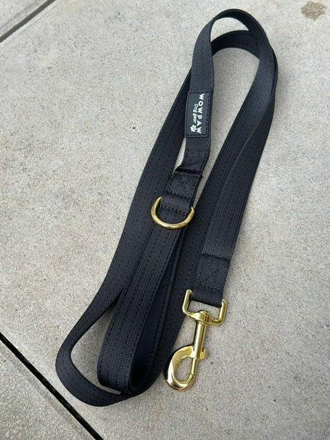 Standard Hundeleine M Länge 1,5m Schwarz x Gold
