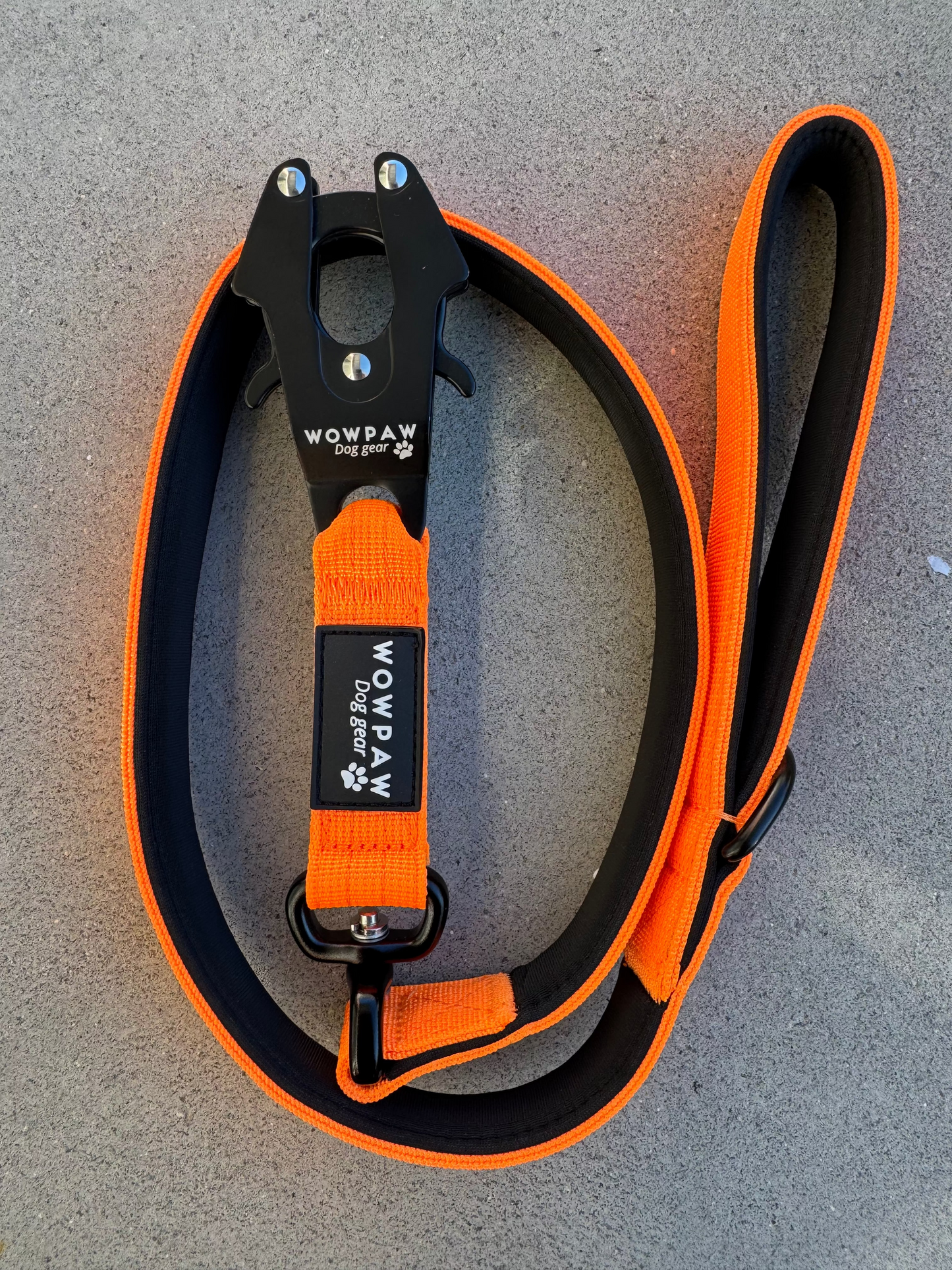 Guinzaglio tattico per cani con moschettone a rana, girevole a 360°, lunghezza 1,8 m, arancione neon