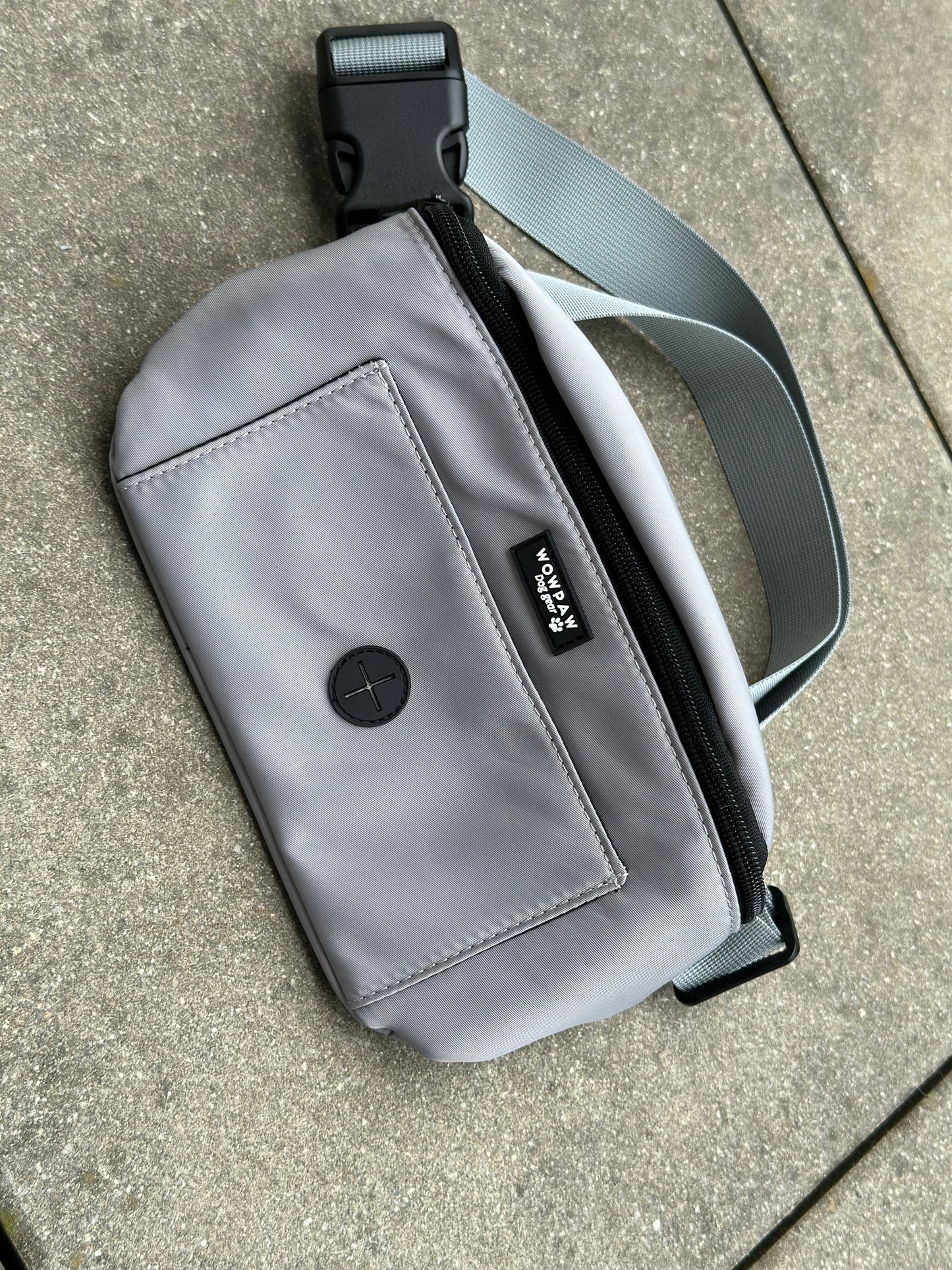 Bauchtasche mit Kotbeutelspender