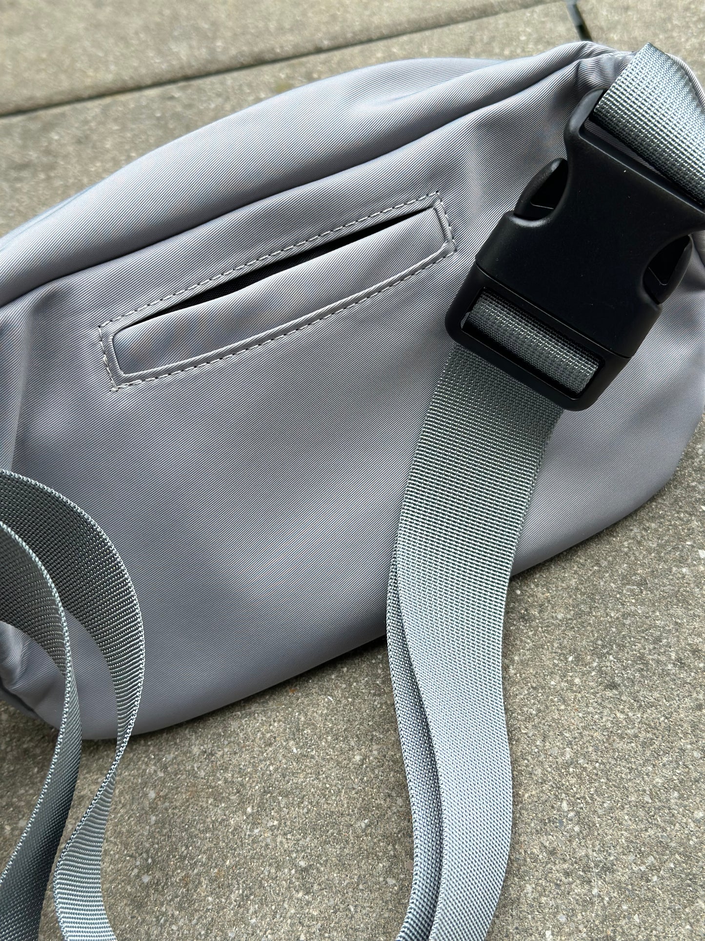 Bauchtasche mit Kotbeutelspender