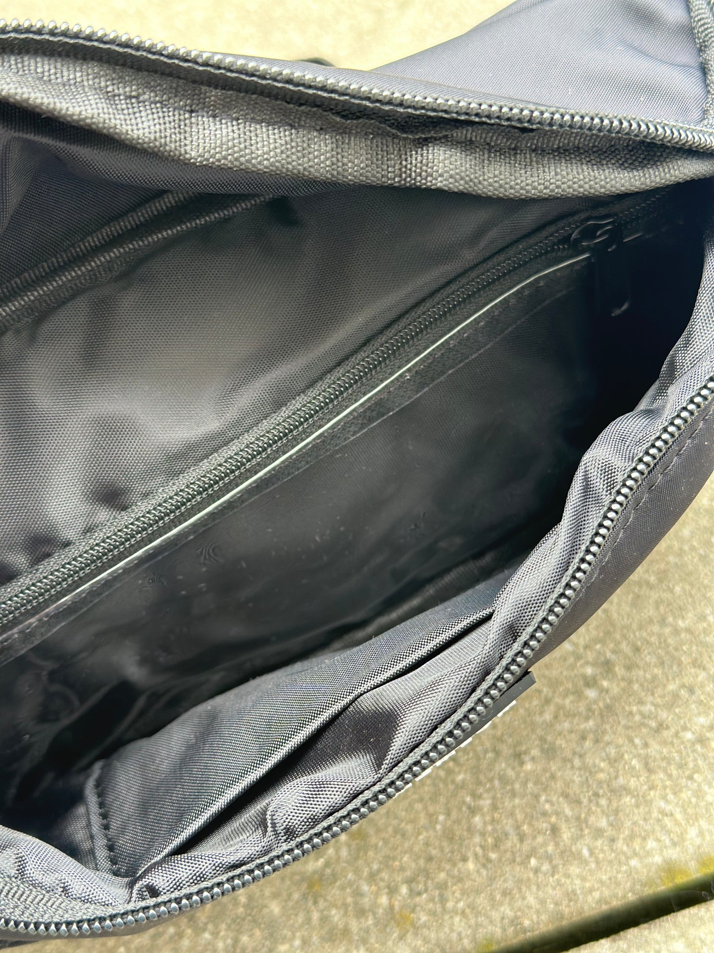 Bauchtasche mit Kotbeutelspender